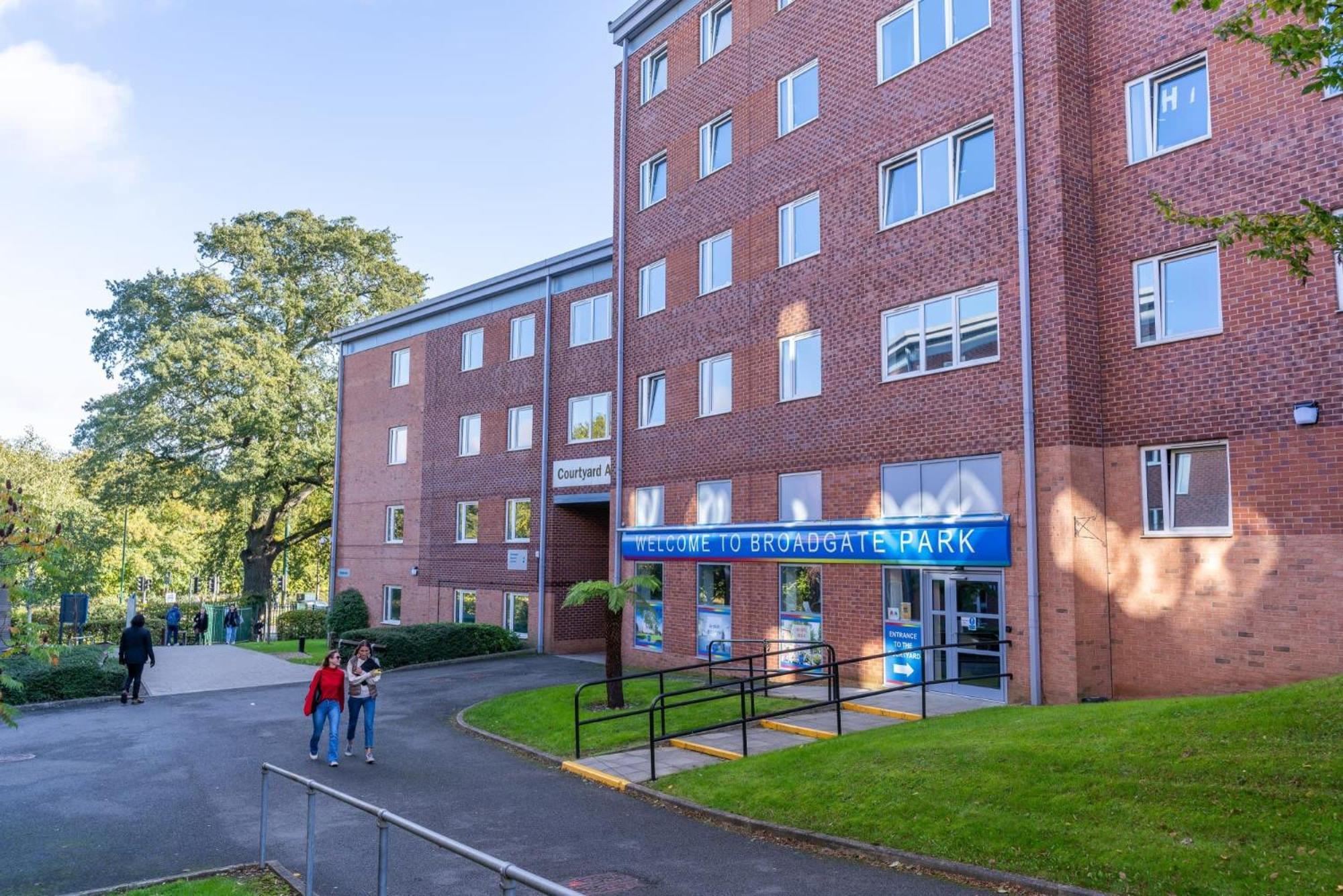 Апартаменти Broadgate Park Beeston Ноттінгем Екстер'єр фото